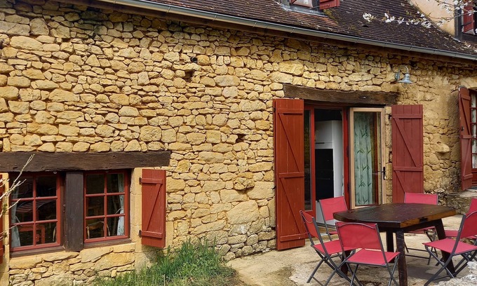 Saint-Cirq-Madelon House | Character gîte on a large property, ideal for families
