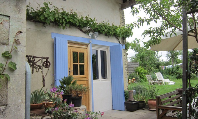 Arcais House | Characterful village property in the heart of Green Venice, Western France