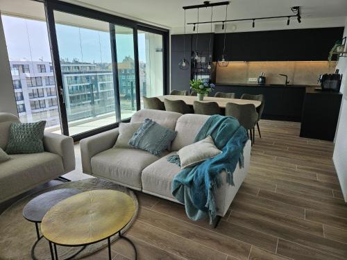 Blankenberge Apartment | Chardonnay at the beach