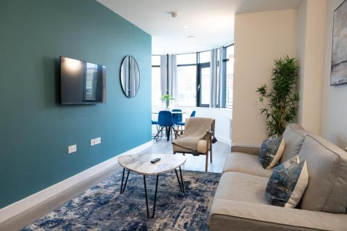 London Borough of Hounslow Apartment | Charles Hope London Brentford