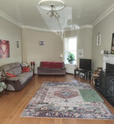Tombrack House | Charlesfort House