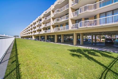 Folly Beach Villa | Charleston Oceanfront Villas 311