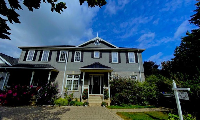 Historic Old Town Bed & Breakfast | Charlottetown House