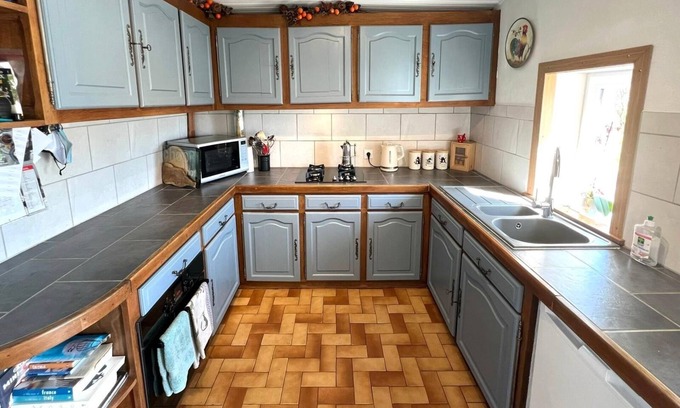 Saint-Quentin-de-Caplong Other | Charming farmhouse with private pool, enclosed garden and beautiful views