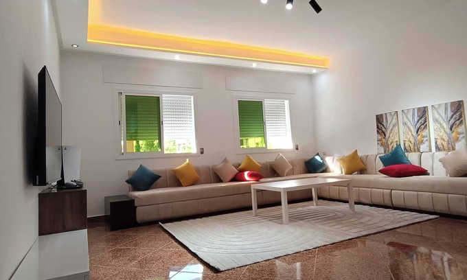 Tangier Condo | Charming Apt 2BR w/free Parking, Netflix & WI-FI.