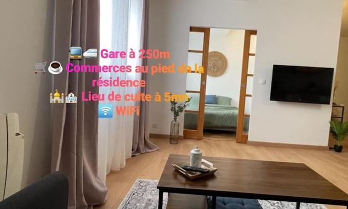 Les Mureaux Apartment | Charmant appartement plein centre 250m de la gare 30mn de Paris
