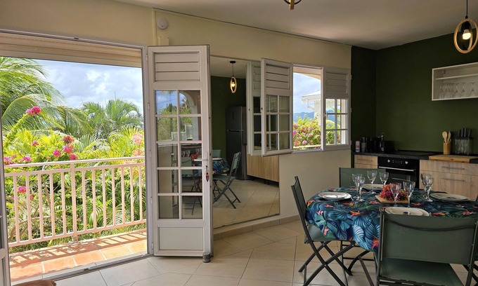 Le Robert Apartment | Charmant Appartement Fraîchement Rénové vue mer au Robert, en Martinique !