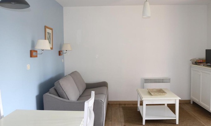 Parentis-en-Born Apartment | Charmant apt à Parentis avec piscine, 4 pers, près du lac, ménage inclus - FR-1-319-444