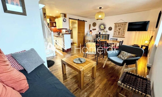 Larmor-Plage Apartment | Charmant duplex en bord de mer - Port de Kernevel