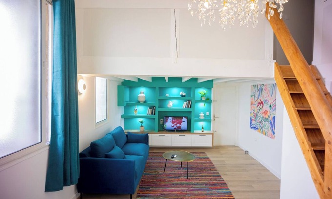 Gares Apartment | Charmant Duplex Refait à Neuf - Centre Ville - Clim, Netflix, Wifi