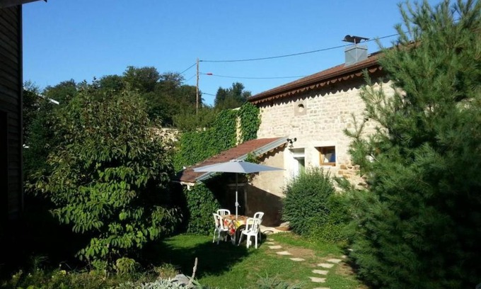 Chantraine House | Charmant Gîte avec Jardin aux Portes d'Épinal, Idéal Couples ou Séjours Pro, Proche Commerces et Nature - FR-1-589-278