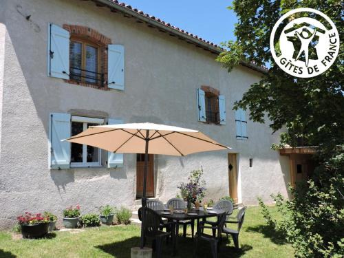 Pralong House | Charmant Gîte avec Jardin Privatif, Proche Montbrison, Équipé Moderne et Confort Total - FR-1-496-117