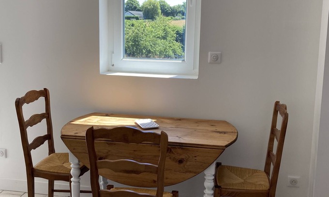 Les Loges House | Charmant Gîte de 2 Pièces à 7 mns D'etretat