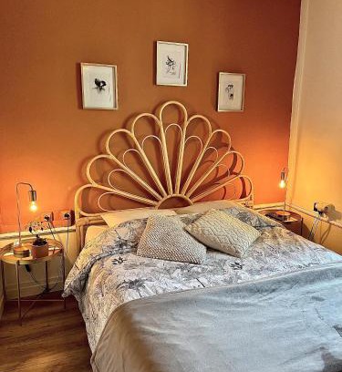 Saint-Claude Apartment | Charmant logement & terrasse au centre historique