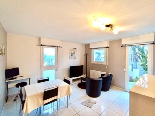 Ep 21 - Saint-Paul Apartment | Charmant studio à Montbéliard