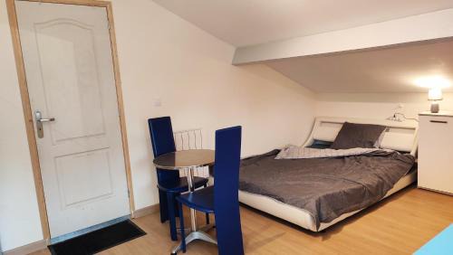 La Courneuve House | Charmant Studio pour une ou deux personnes