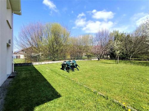 Aix-les-Bains Apartment | Charmant T2 avec jardin et terrasse à Aix-les-Bains, proche du Lac - FR-1-555-5