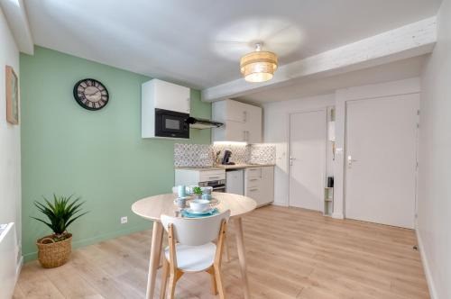 Montluel Apartment | Charmant T2 Cosy en plein centre ville