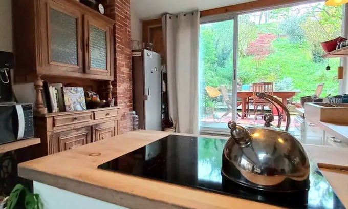 Albigny-sur-Saone House | Charmante Maison en Pierre au Coeur des Monts D'or à Quelques Kilomètres de Lyon