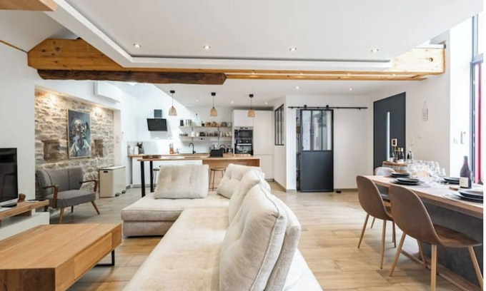 Marsannay-la-Cote House | Charmante Maison Climatisée Avec son Jardin à 10 Minutes de Dijon