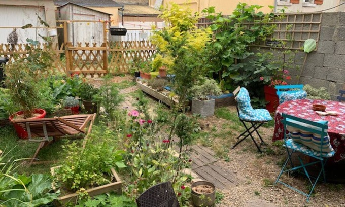 Luc-sur-Mer House | Charmante Maison Avec Jardin Située à 200m de la Plage