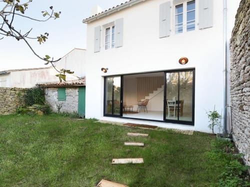 Les Portes-en-Re House | Charmante maison avec jardin clos, 2 chambres, cuisine équipée, proche plage - Les Portes-en-Ré - FR-1-434-58