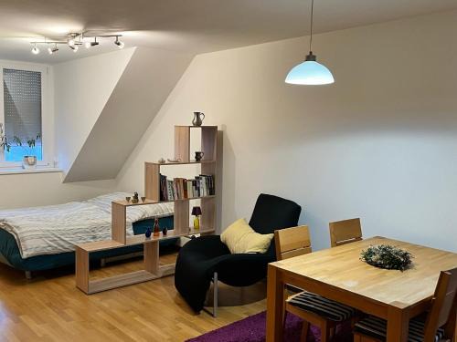 Nymphenburg Apartment | Charmantes Appartement - München