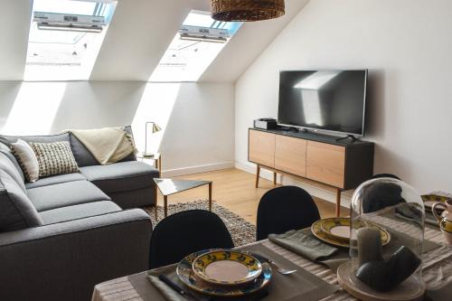 Downtown Angers Apartment | Charme en centre ville, tout équipé, local vélos