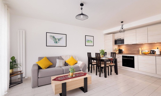 Clichy Apartment | Charme Raffiné & Confort Moderne-portes de Paris