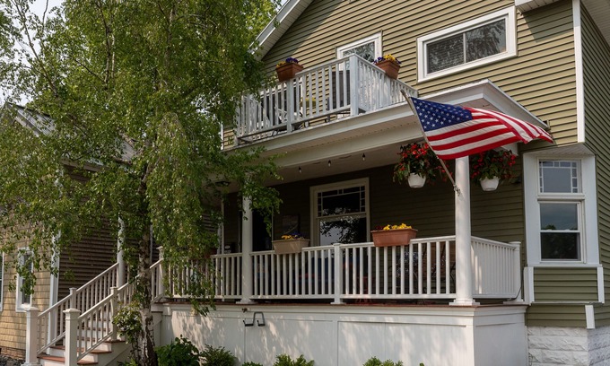 Grand Haven House | Charmer Galore Town Center/Runabout Resort Amenities