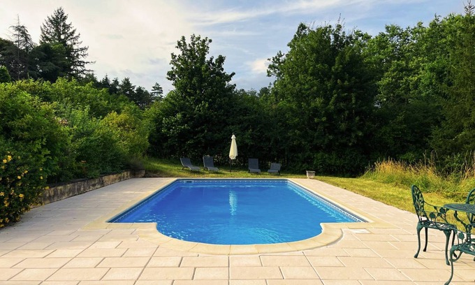 Sainte-Alvere House | Charming Rustic Family House w/Private Pool
