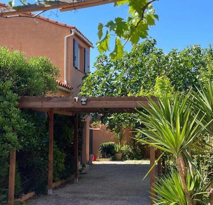 Villelongue-de-la-Salanque House | Charming mediterranean house