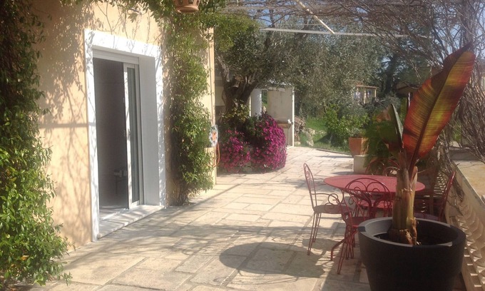 Saint-Andre-de-la-Roche Villa | Charming 2 room apartment in Nice hill