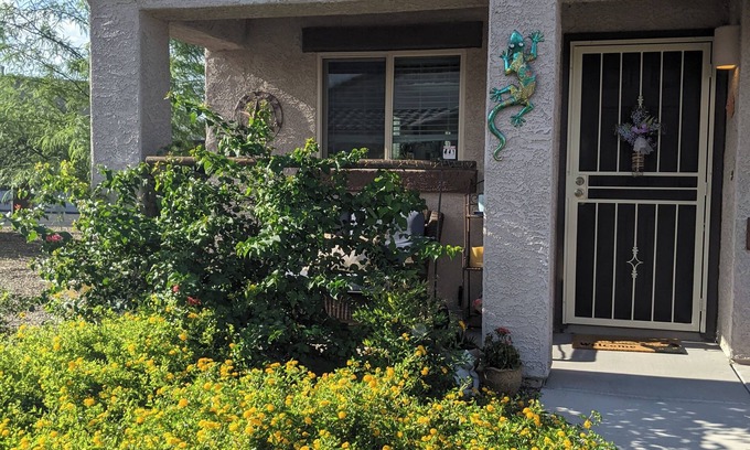 Sahuarita House | Charming 1-bdrm home w/Garden tucked into an amazing 55+ community in Sahuarita