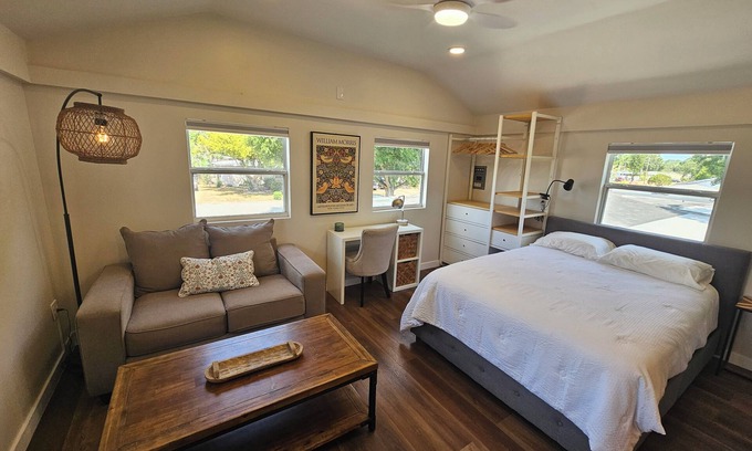 Fossil Park Apartment | Charming 1-bedroom loft in wonderful St. Petersburg with Pool, WiFi, AC