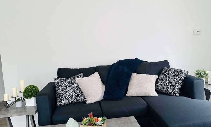Columbus Apartment | Charming 1-bedroom apartment in brilliant Columbus with WiFi