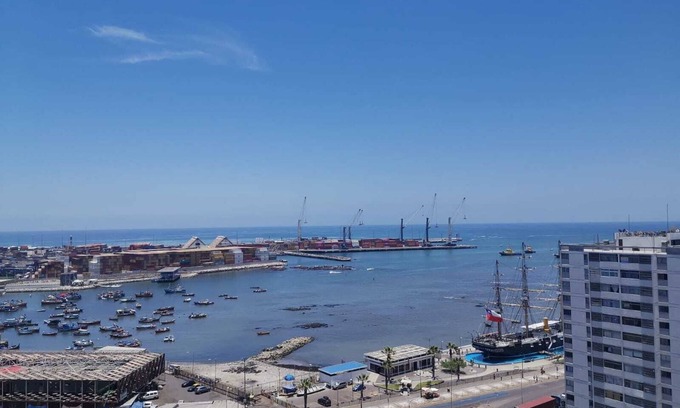 Iquique Apartment | Charming 1-bedroom apartment in delightful Iquique with sea view