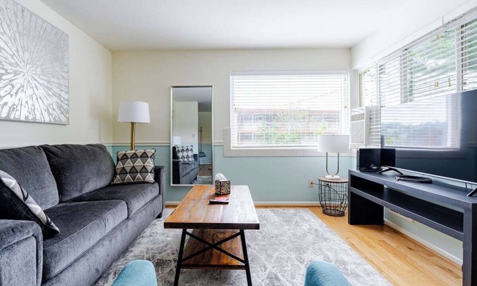 University District Apartment | Charming 1 Bedroom Apartment Near University of Washington