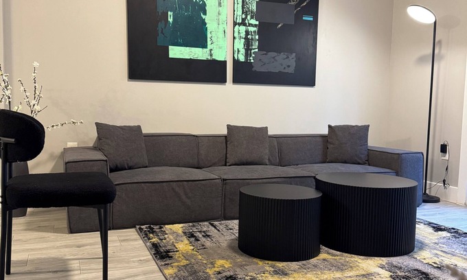 Cityplace Apartment | Charming 1-bedroom apartment in marvelous Dallas with WiFi, AC,GYM,POOL
