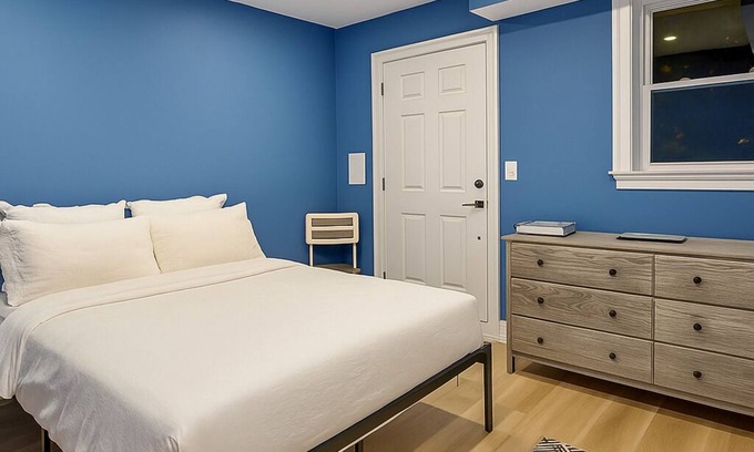 Capitol Hill House | Charming 1-bedroom house with WiFi, AC in enchanting Washington
