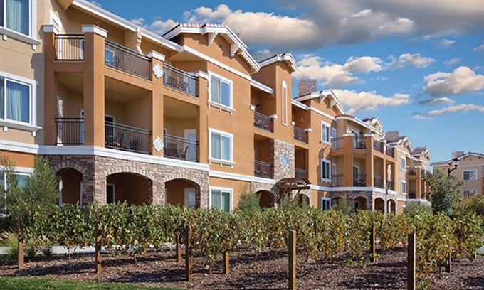 Napa Condo | Charming 1-bedroom retreat in Napa Valley with free WiFi and a fitness room.