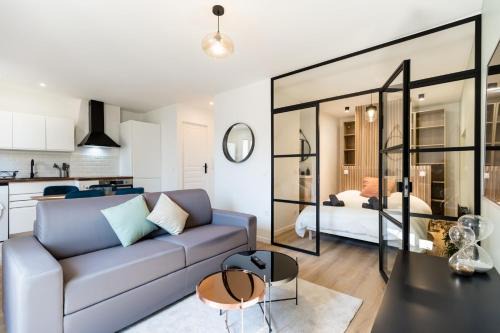 Lodi Apartment | Charming 1 BR in the Cours Julien | By Airnest