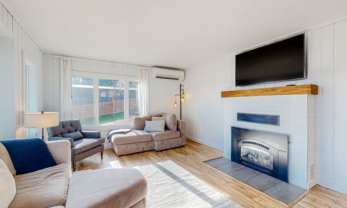Bells Beach House | Charming 1940s abode with hot tub, grill, fireplace, & game room - beach access