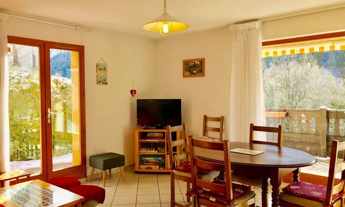 Villard-de-Lans Apartment | Charming 2-Bedroom Apartment with Terrace, Garden, Near Alpine Skiing - Villard-de-Lans