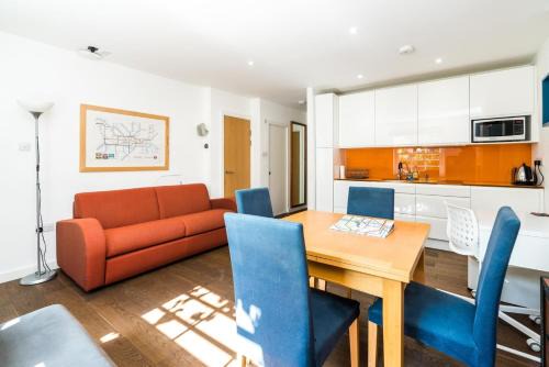Haverstock Apartment | Charming 2 Bedroom Apartment in Kentish Town