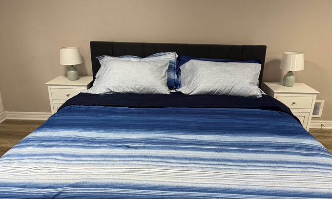 Crystal Beach House | Charming 2-bedroom bungalow with AC, WiFi in lovely Crystal Beach Niagara