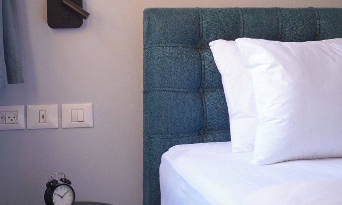 Nachlaot House | Charming 2-bedroom building in beautiful Jerusalem with AC, WiFi