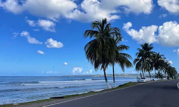 Guaniquilla Condo | Charming 2-bedroom condo with WiFi, AC in amazing tropical Aguada, Puerto Rico