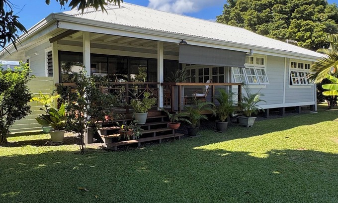 Papeete House | Charming 2-bedroom house in welcoming Papeete with WiFi, AC