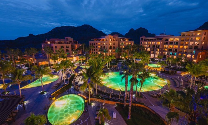 Loreto Apartment | Charming 2-bedroom hotel suites with WiFi, AC in La Danzante
